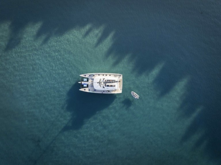 Hire a Lagoon Lagoon Seventy 7 Bas du Fort