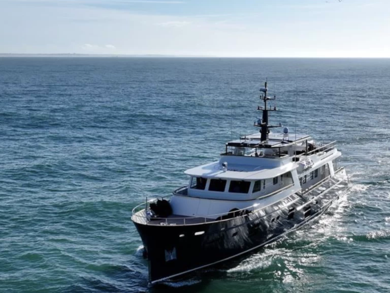 Luxury Yacht hire in Bas du Fort - Ocean Yachts Ocea 108