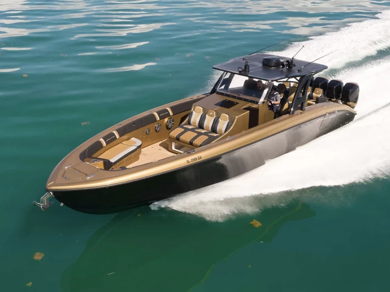 Yacht charter Tortola - Midnight Express 43 on SamBoat