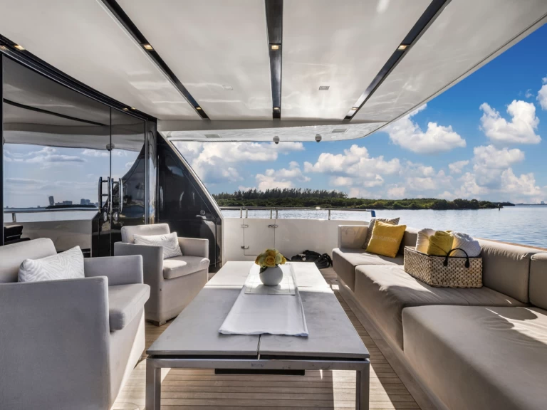 Luxury Yacht hire in Miami Beach - San Lorenzo San Lorenzo 92