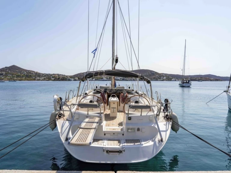 Hire a Ocean Yachts Ocean Star 56.1 Foinikas
