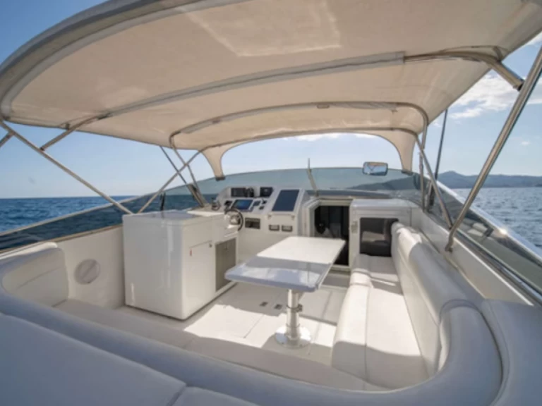 Motorboat to hire Portofino at the best price