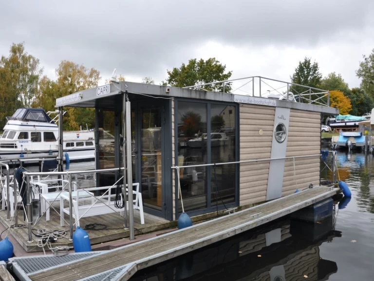 Hausboot Hausboot Capri charter bareboat or skippered in  Zehdenick