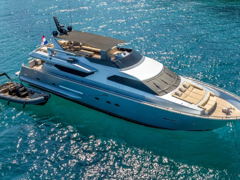 Hire Luxury Yacht with or without skipper italversil Split