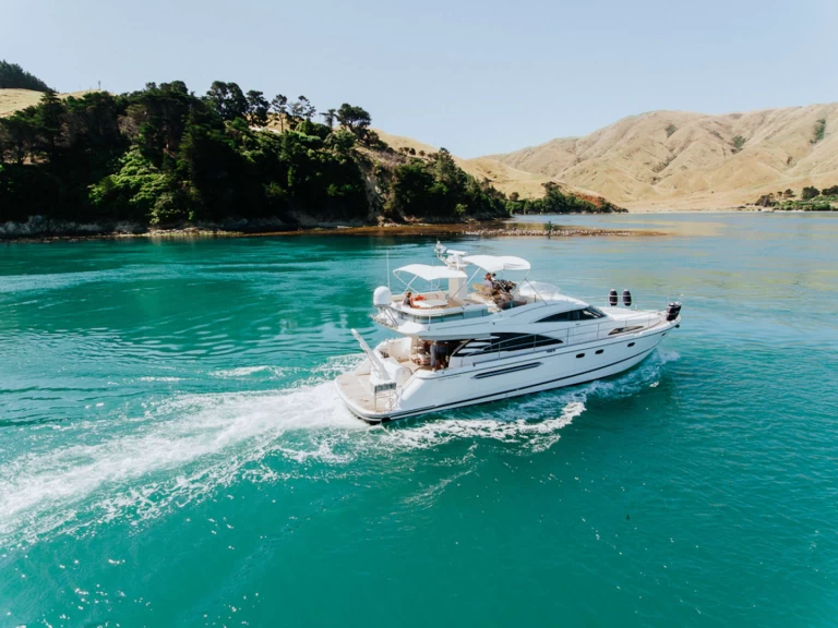 Yacht charter Picton - Fairline-Squadron INDIAN SUMMER on SamBoat