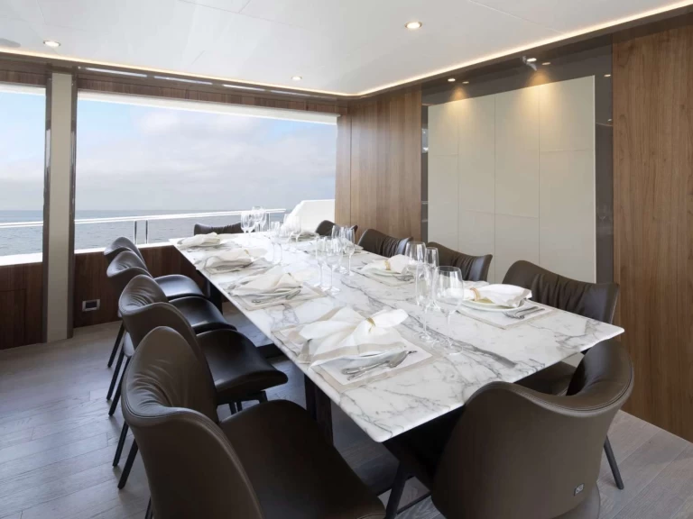 Luxury Yacht to hire Fort Lauderdale at the best price