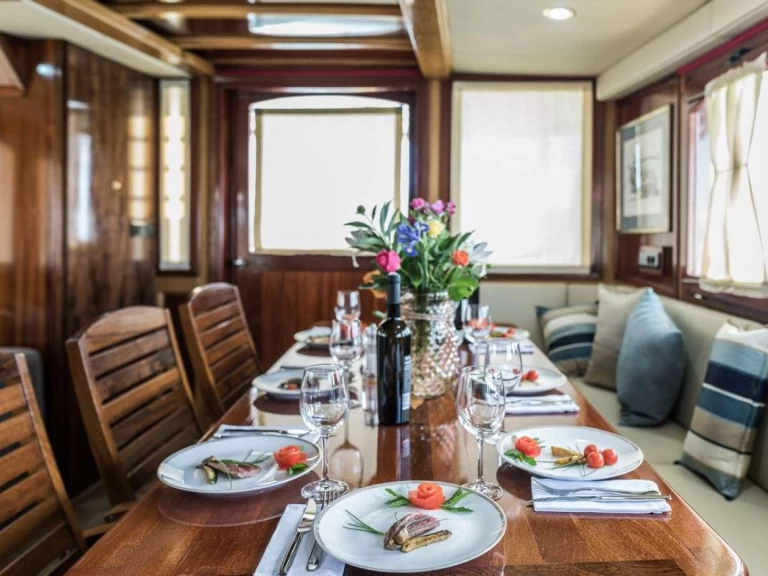 Yacht charter Zadar - Custom ADRIATIC BREEZE on SamBoat