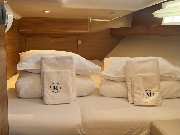 Yacht charter Trogir - Elan Impression 45.1 on SamBoat