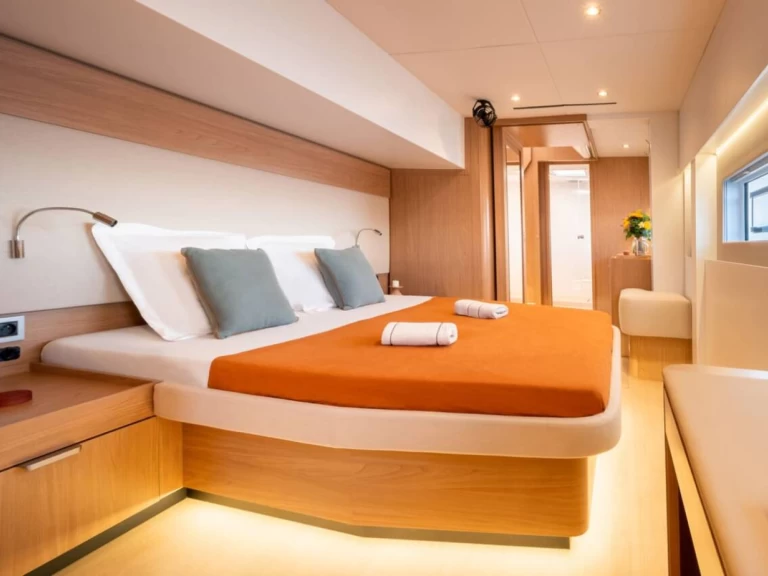 Hire Catamaran Bali with a boat licence