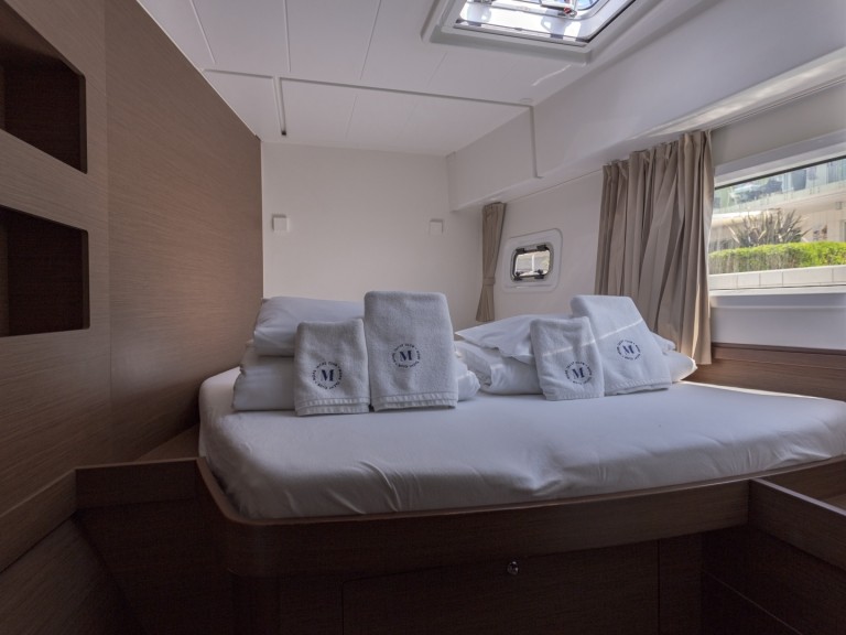 Catamaran to hire Trogir at the best price