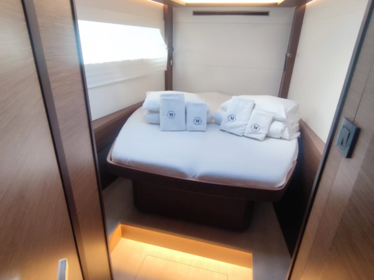 Charter a Lagoon Lagoon 46 in Trogir on Samboat