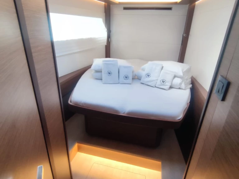 Charter a Lagoon Lagoon 46 in Trogir on Samboat