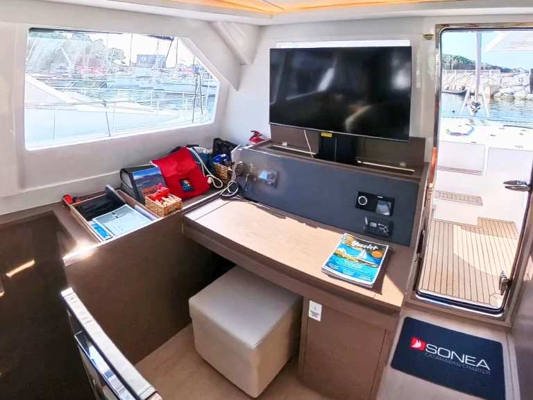 Yacht hire Sukošan cheap Leopard 50 - 5 + 1 cab