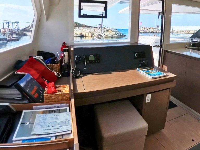 Catamaran hire in Sukošan - Leopard Catamarans / Robertson & Caine Leopard 50 - 5 + 1 cab