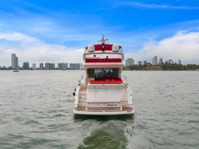 Hire a Sunseeker 70  Miami Beach