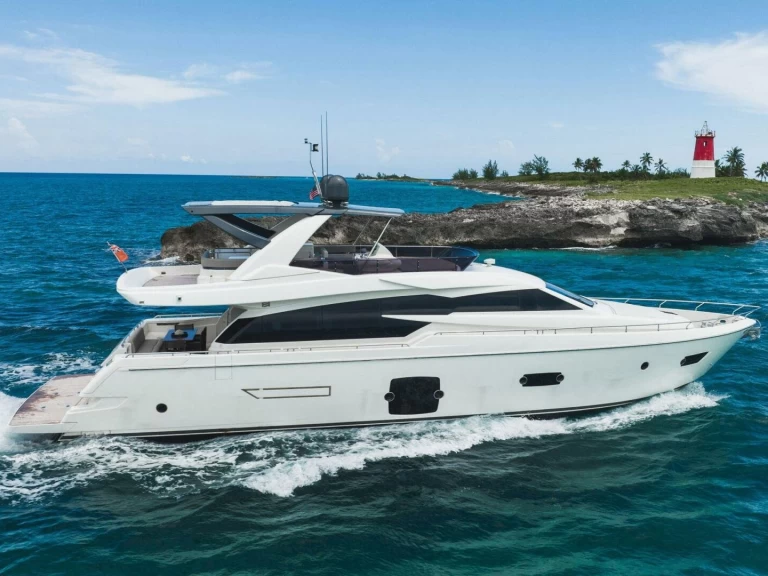 Yacht hire Miami Beach cheap 78