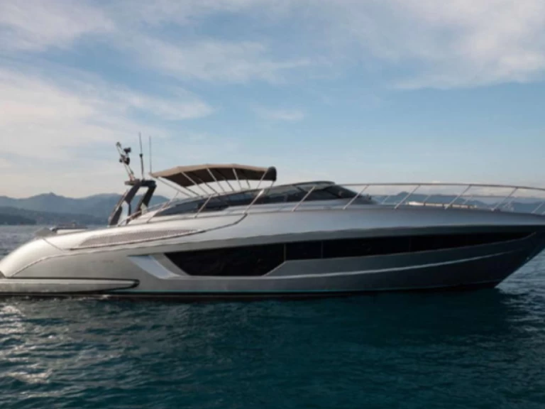 Charter a Riva RIVALE 56 in Portofino on Samboat