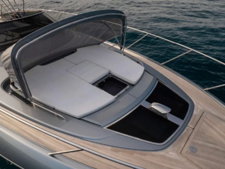 Hire Motorboat with or without skipper Riva Portofino