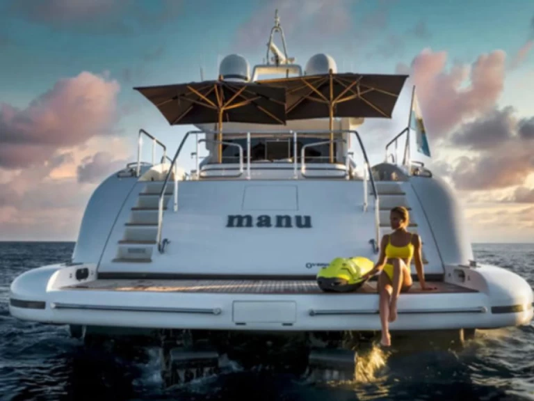 Luxury Yacht hire in Portofino - Mangusta 92