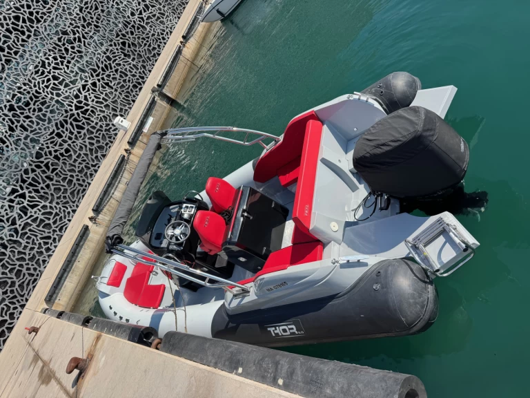 Hire RIB prua with a boat licence
