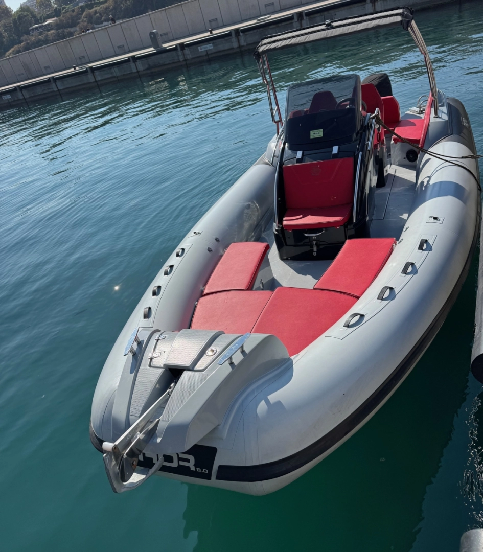 prua Thor 8 charter bareboat or skippered in  Marseille