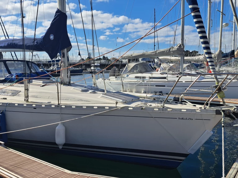Charter a Bénéteau First 35 in Saint-Brieuc on Samboat