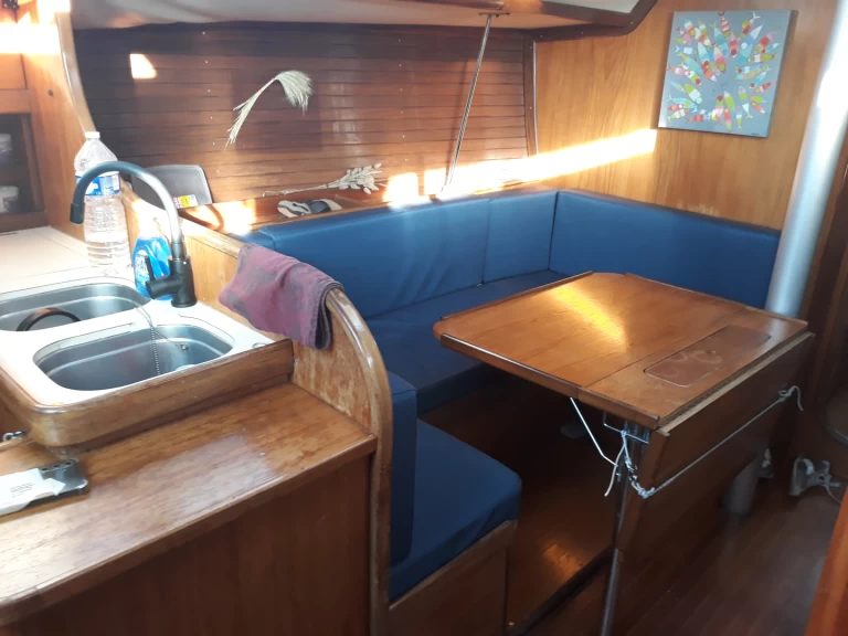 Hire Sailboat with or without skipper Bénéteau Saint-Brieuc