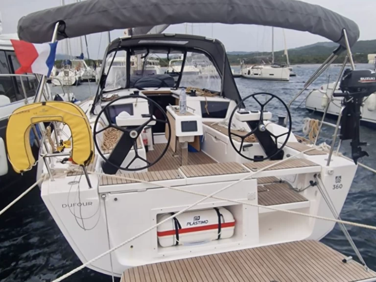 Hire Sailboat Dufour with a boat licence