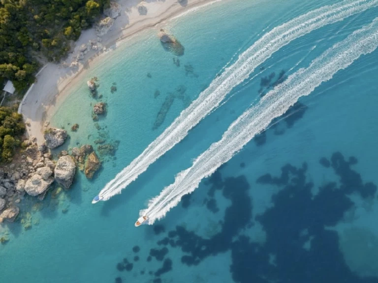 Hire Motorboat Saver with a boat licence