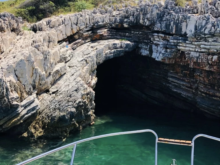 Motorboat hire in Sarandë - Saver Saver 690 Open