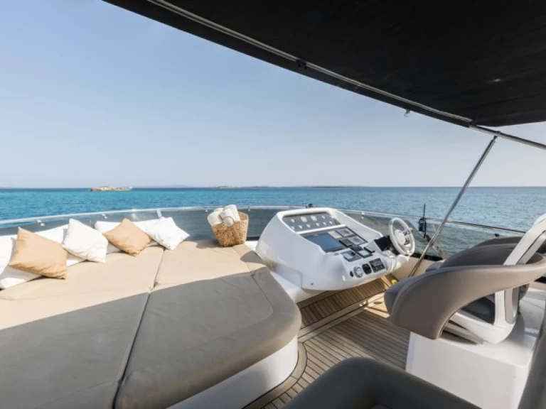 Hire a Sunseeker Manhattan 70 Ibiza Town