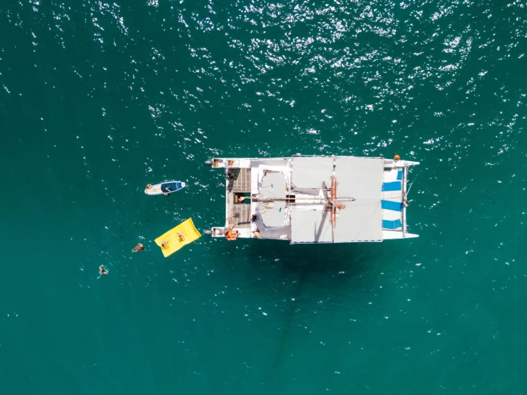 Luxury Yacht to hire Cabo San Lucas at the best price