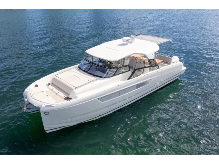 Hire Motorboat with or without skipper  Capo d'Orlando