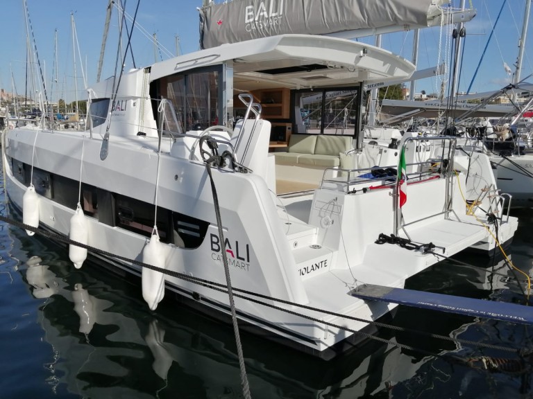 Yacht charter Cagliari - Bali Bali Catsmart on SamBoat