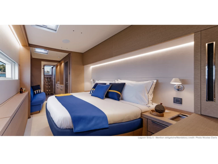 Hire Catamaran with or without skipper Lagoon Salerno