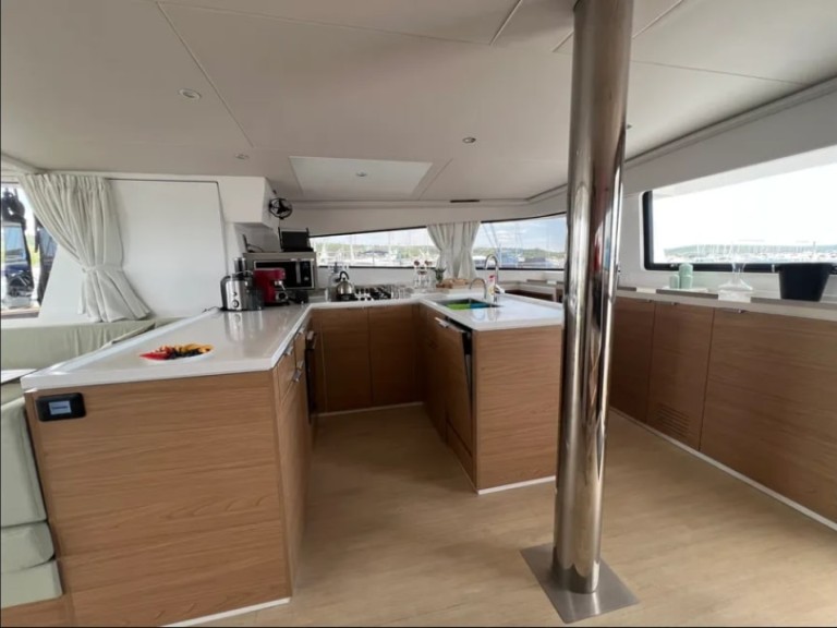 Bali Bali 5.4 charter bareboat or skippered in  Aalsmeer