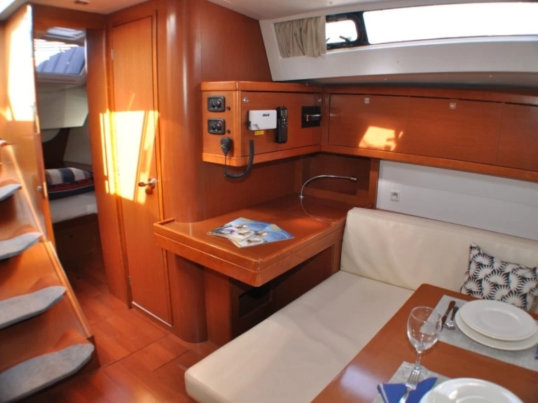 Yacht hire Punat cheap Oceanis 48
