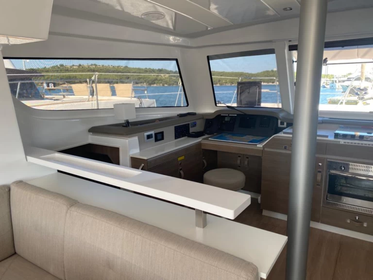 Bali Bali Catspace Voile charter bareboat or skippered in  Šibenik