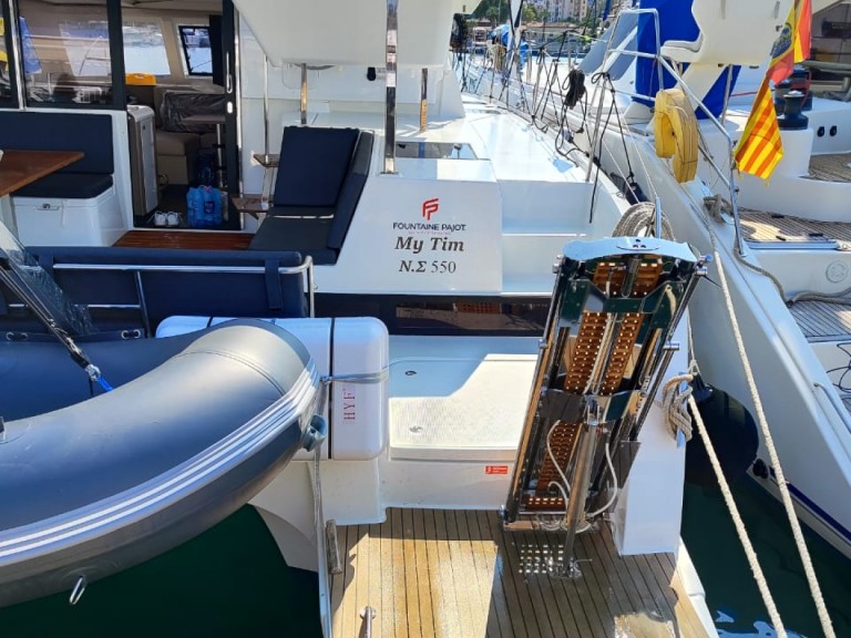 Catamaran hire in Rhodes (City) - Fountaine Pajot Isla 40