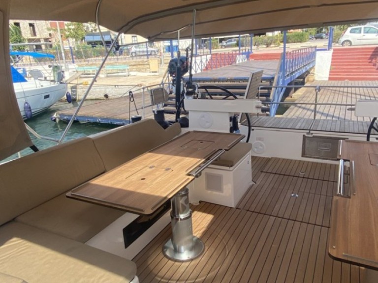 Yacht charter Alimos - Bavaria Bavaria C57 Style on SamBoat