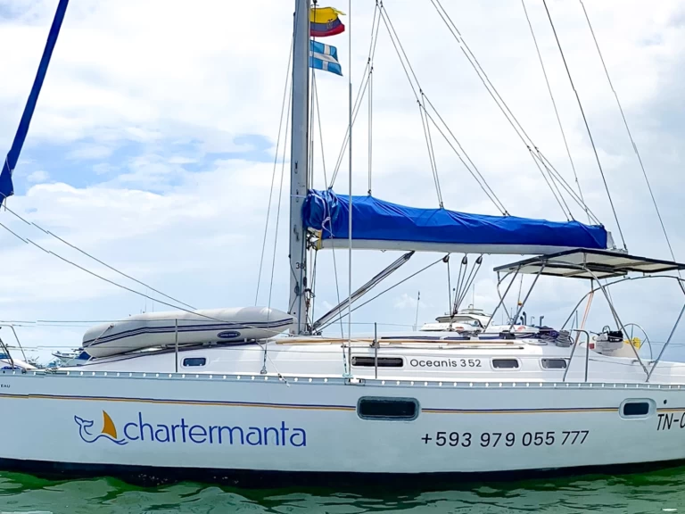 Hire Sailboat Bénéteau with a boat licence