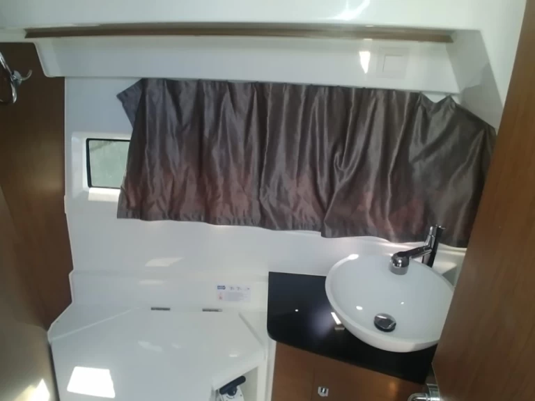 Yacht charter Bacoli - Jeanneau Merry Fisher 895 on SamBoat