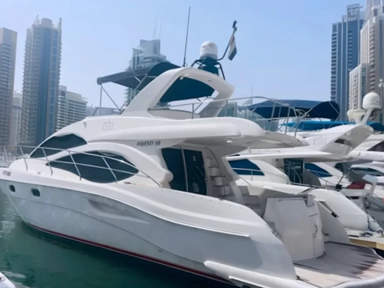 Luxury Yacht hire in Dubai Marina - Majesty Yachts 50