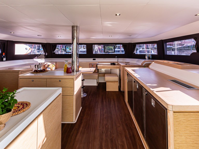 Yacht charter Palermo - Dufour Dufour Catamarans 48 Sail on SamBoat