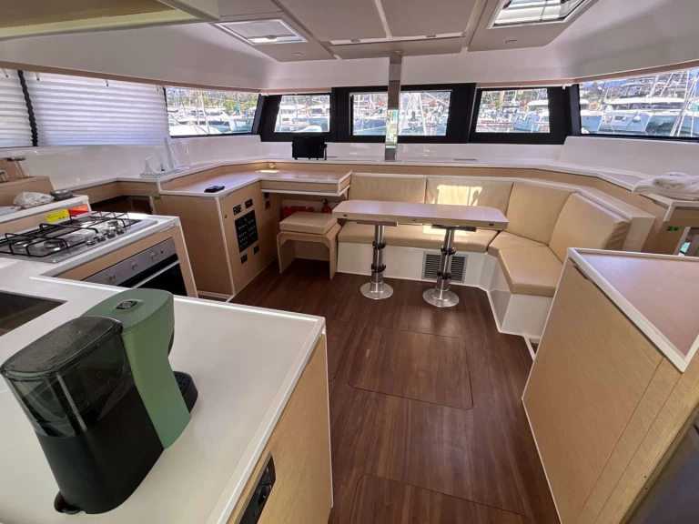 Hire a Cervetti Cervetti 44  Salerno