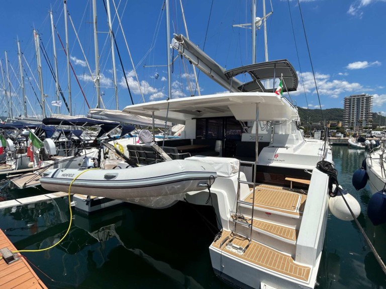 Charter a Fountaine Pajot Astrea 42 in Salerno on Samboat