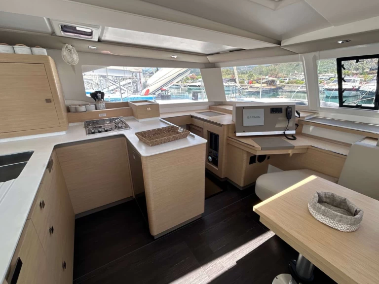 Yacht charter Salerno - Fountaine Pajot Astrea 42 on SamBoat
