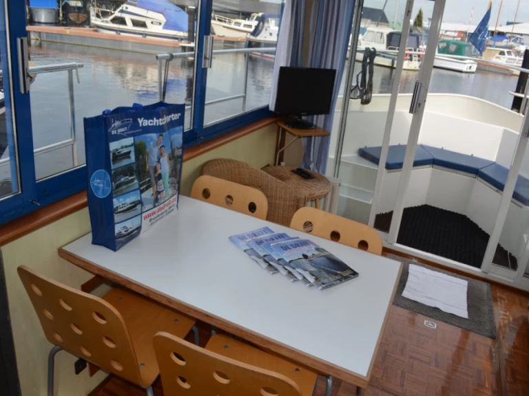 Yacht hire Drachten cheap Safari Houseboat 1050