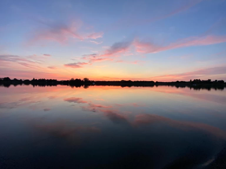 Hire Canal boat TS840 with a boat licence