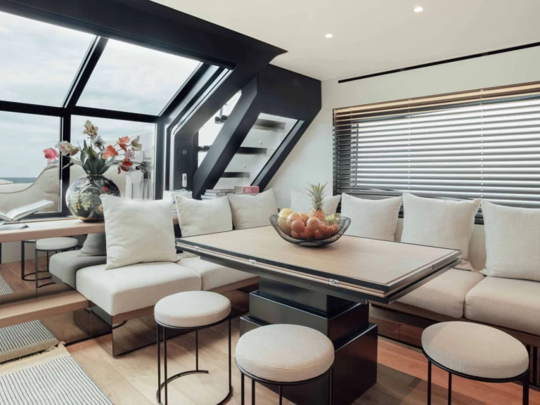 Yacht charter French Riviera - San Lorenzo BLUEGAME74 on SamBoat